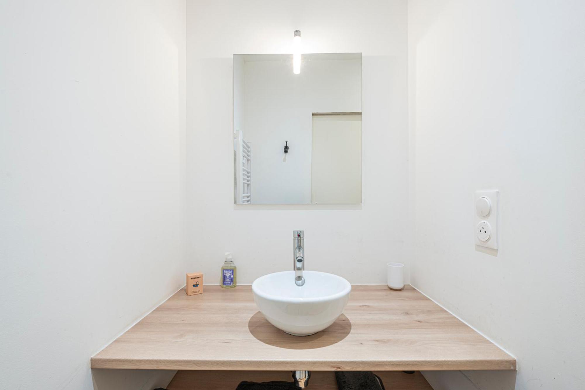 Chambre Privee Premium "La Belle Etoile" Apartment Pau Luaran gambar