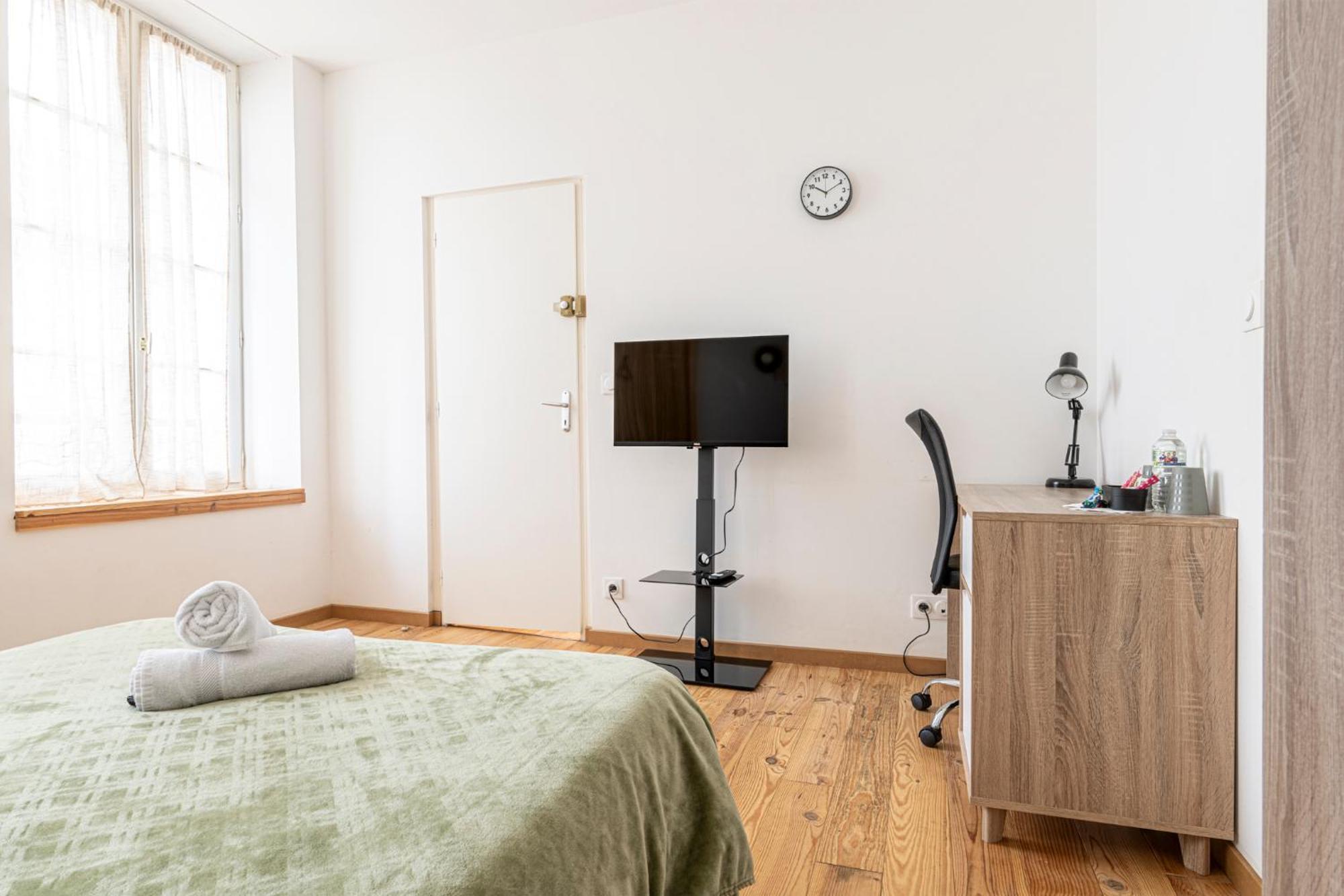 Chambre Privee Premium "La Belle Etoile" Apartment Pau Luaran gambar